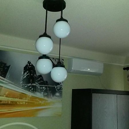 Apartment On Rusanivska Naberezhnaya 22 Kijev Kültér fotó