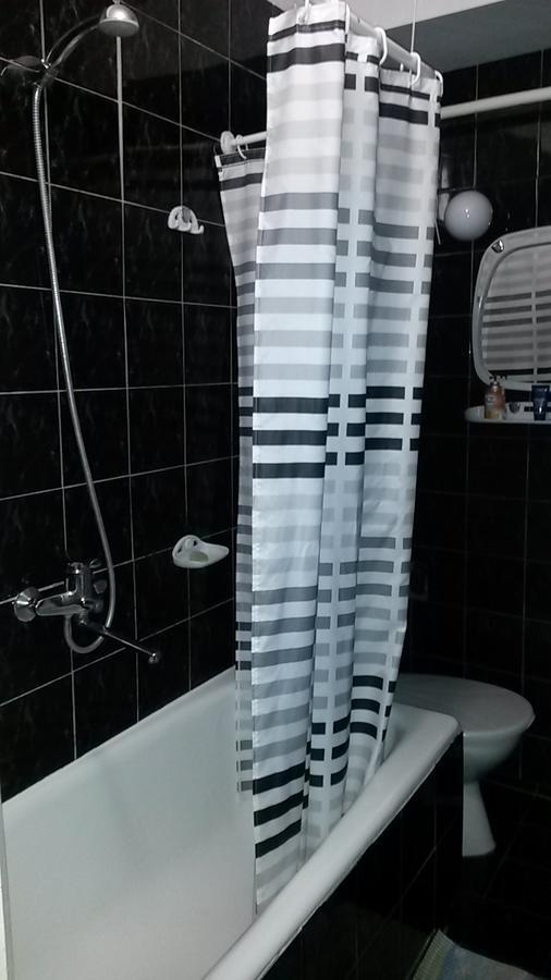 Apartment On Rusanivska Naberezhnaya 22 Kijev Kültér fotó